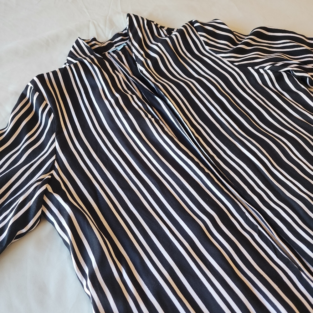 Nostalgia Large 3/4 Sleeve Black and White Cardigan